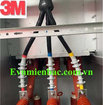 Đầu cáp co nguội trong nhà 35(36)kV 3x1Cx50mm2